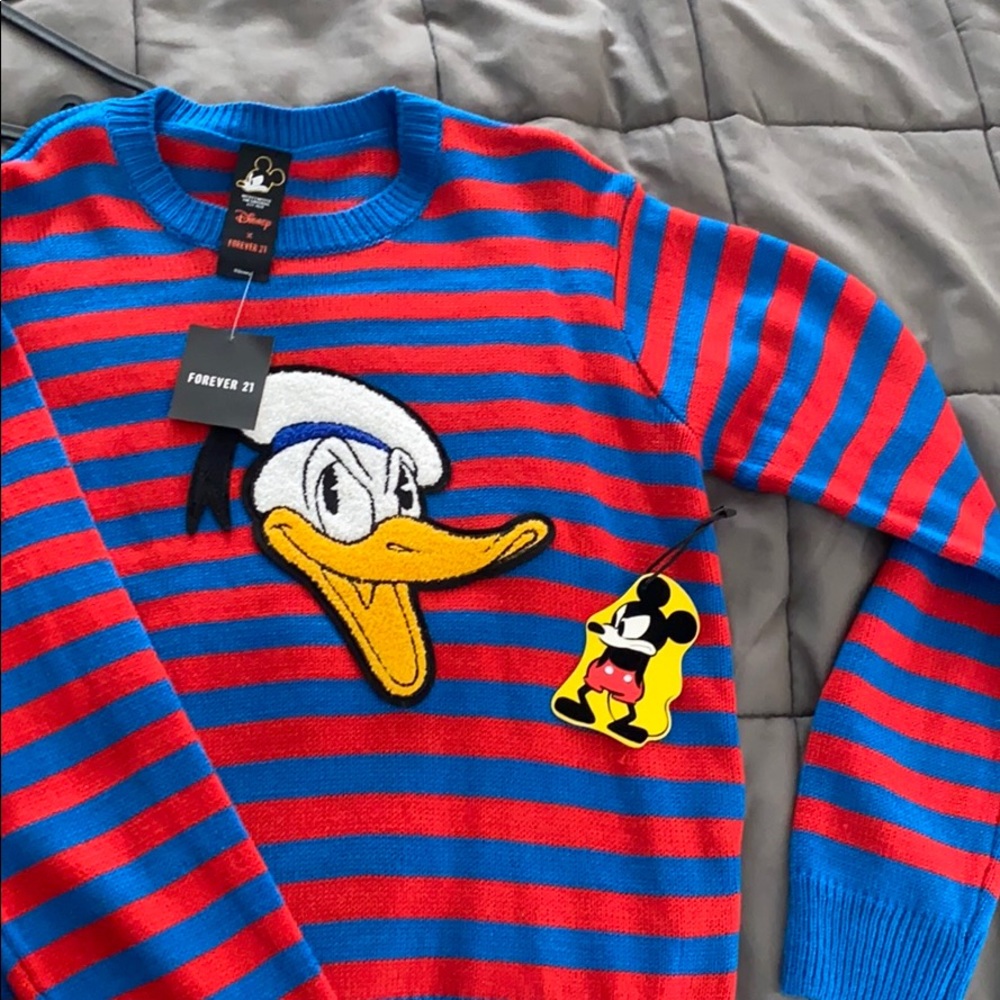 Donald Duck Sweater